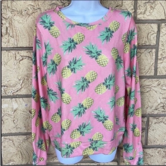 Wildfox Pineapple Palace Sweatshirt Small NWOT
Bloggers Favorite !!! long sleeve - Picture 13 of 16